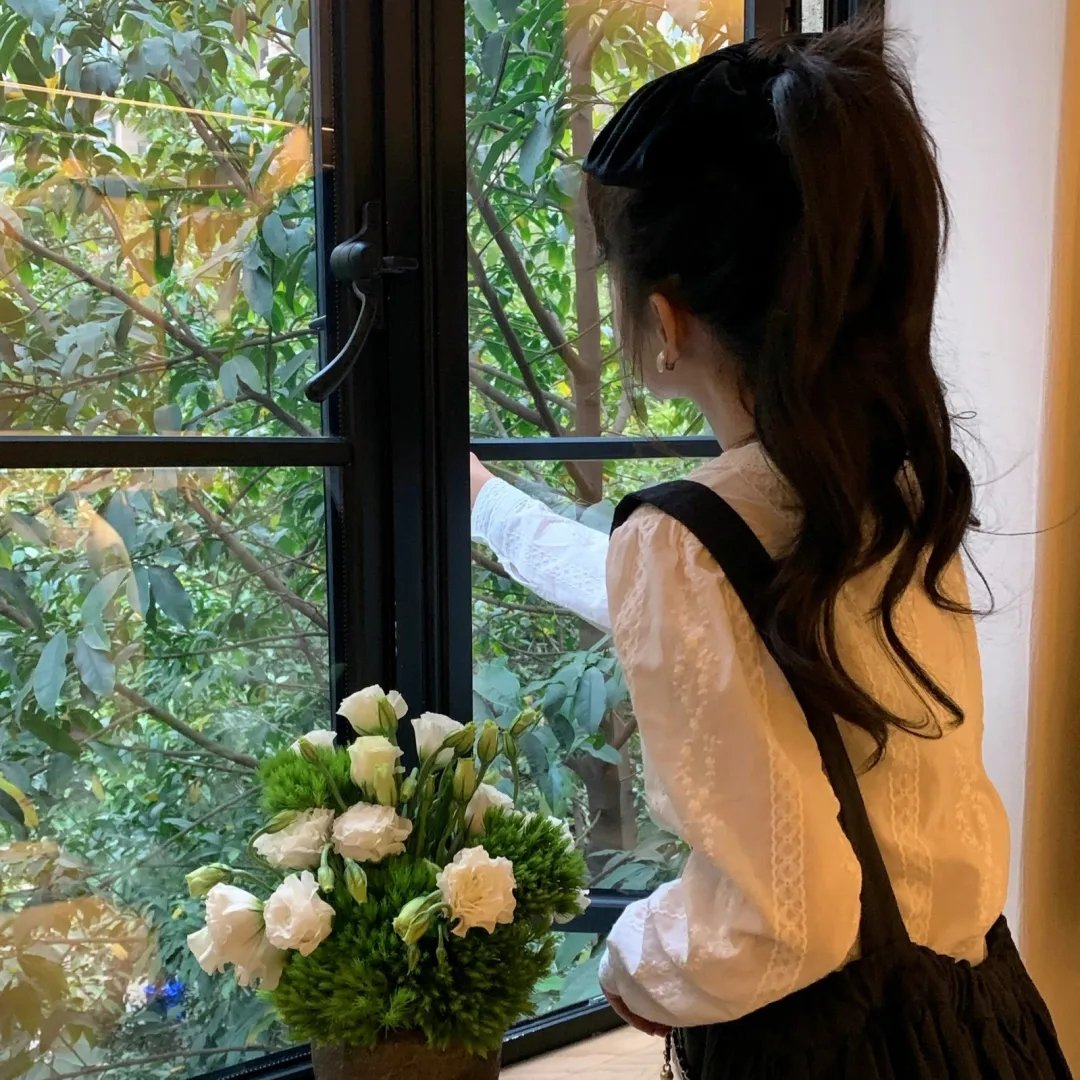 鲨鱼湖泊